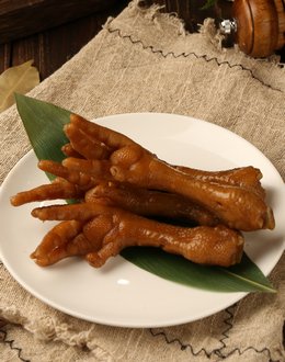 萬國滷味-真空包裝雞腳 Wanguo Luwei must try cold braised food - Chicken Feet