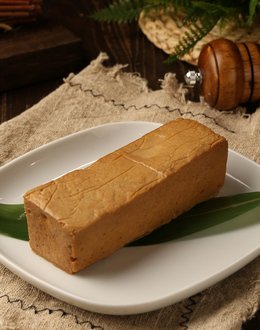 萬國滷味-真空包裝百頁豆腐 Wanguo Luwei must try cold braised food - Hundred-layer Tofu